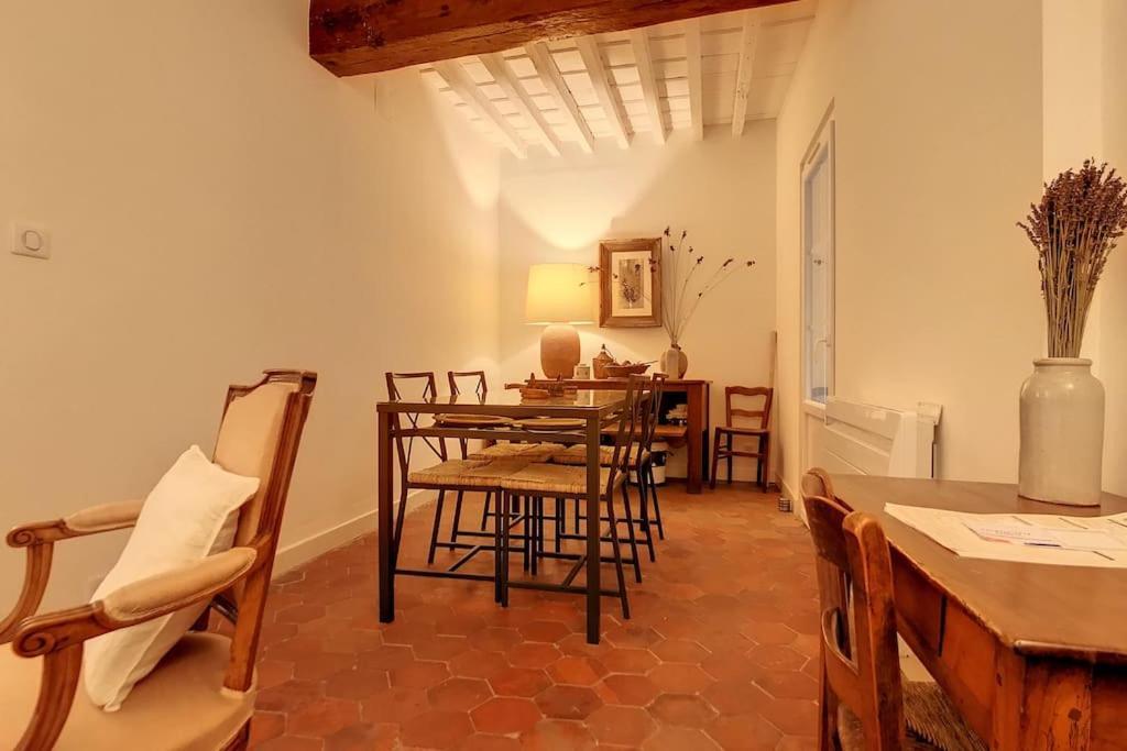 Le Limas - Charme - Wifi - Patio - Rdc Daire Avinyon Dış mekan fotoğraf
